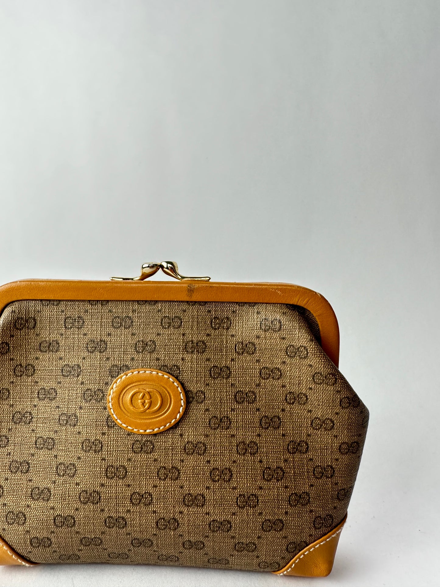 GUCCI money purse