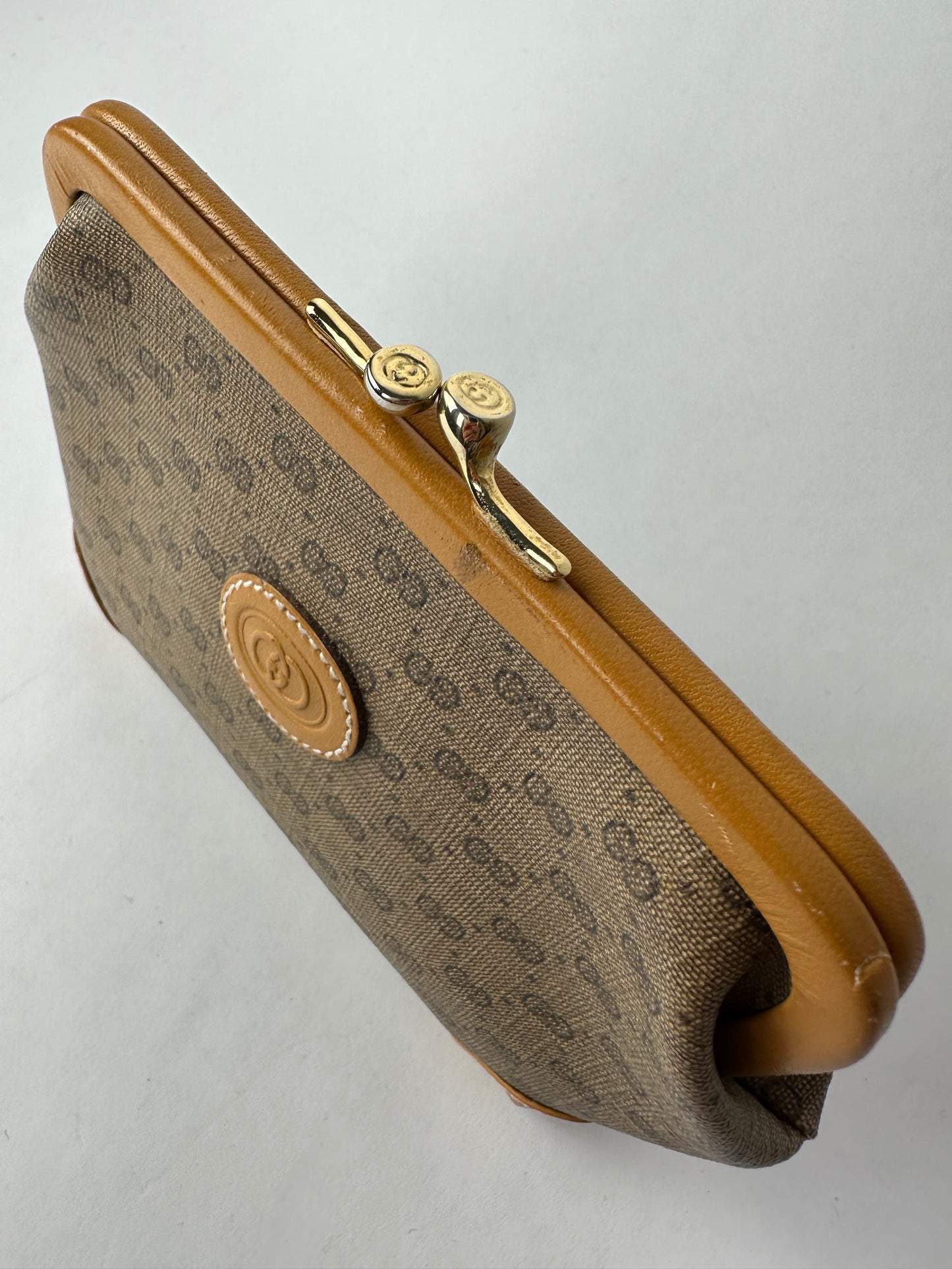 GUCCI money purse