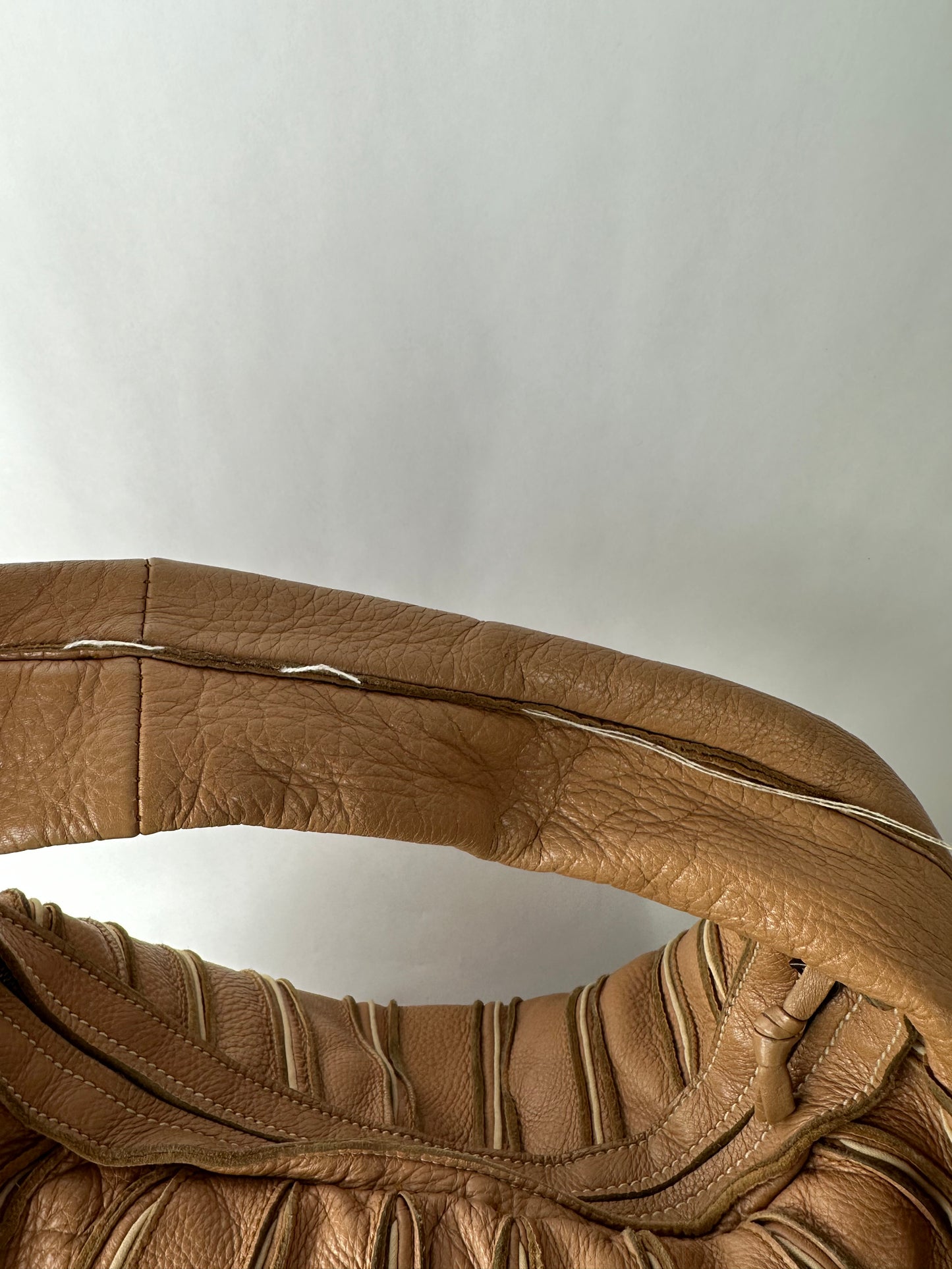 BOTTEGA VENETA shoulder tote bag in pink-beige grained calfskin with brown suede calf lining