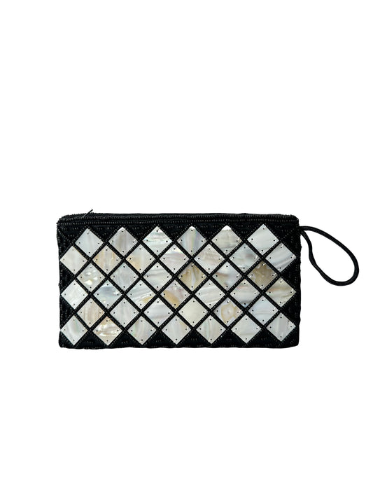 ANONYMOUS money pouch beaded with mother of pearl